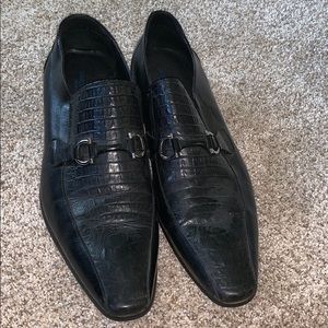 Men’s dress shoes